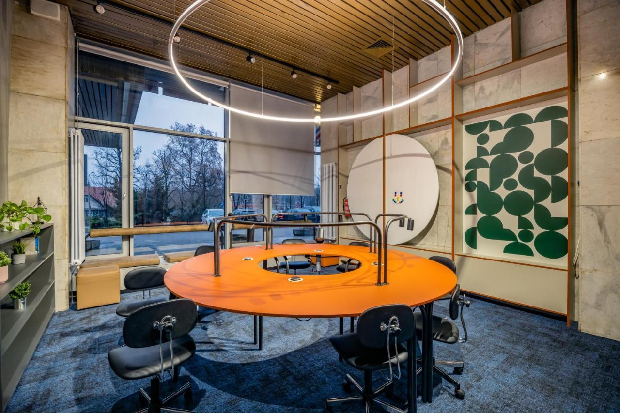 Chillout Dorm Poznan Aparthotel Luaran gambar